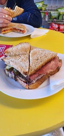 Tom's Freshly Made Sandwiches